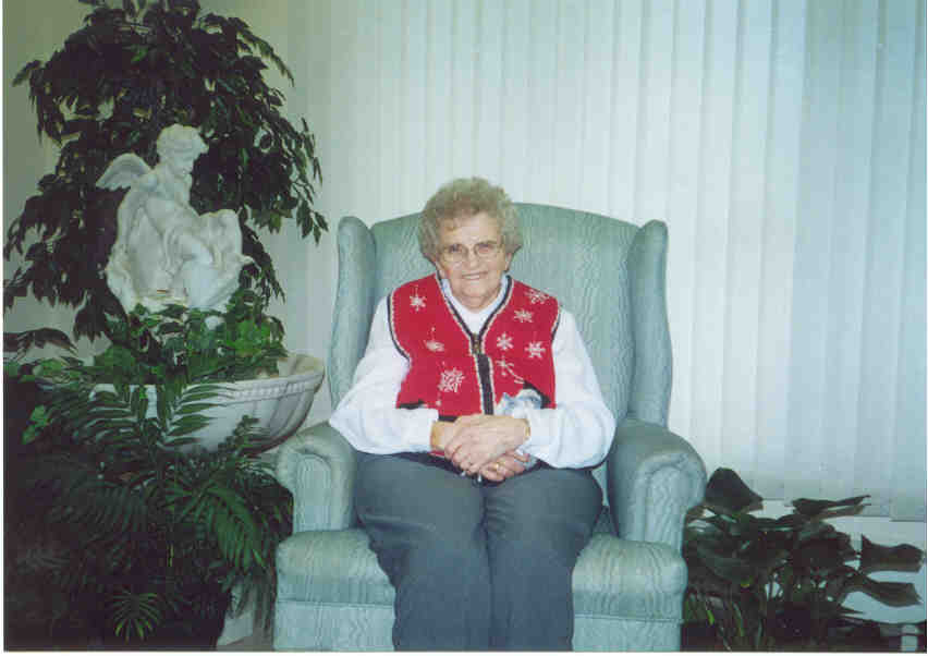 http://www.neickmann.net/images/Grandma%20Raap%20-%20Christmas%20-%202001.jpg